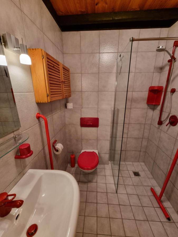 B&B Am Sahrbach Altenahr Buitenkant foto