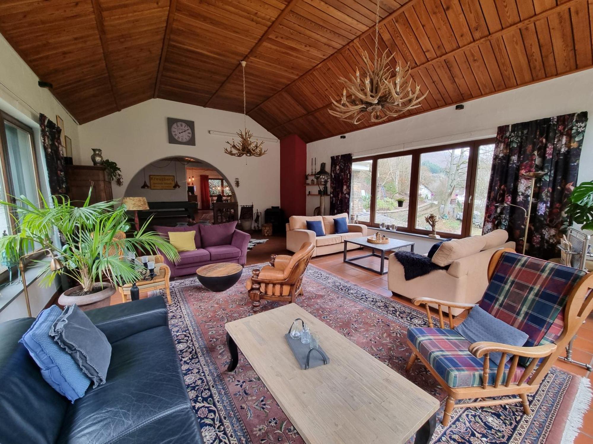 B&B Am Sahrbach Altenahr Buitenkant foto