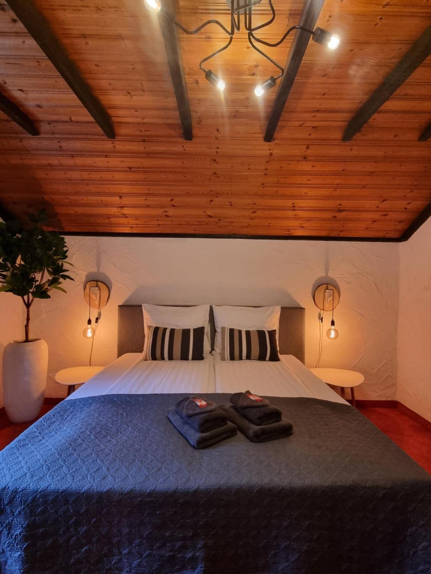 B&B Am Sahrbach Altenahr Buitenkant foto